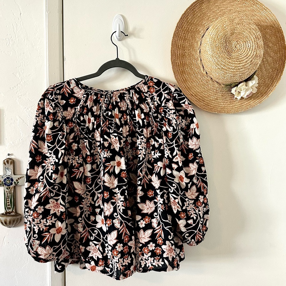 Floral Black with White Orange Flowers Balloon Long Sleeve Lightweight Blouse